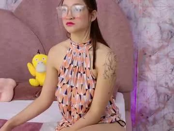 saara_brown from Chaturbate