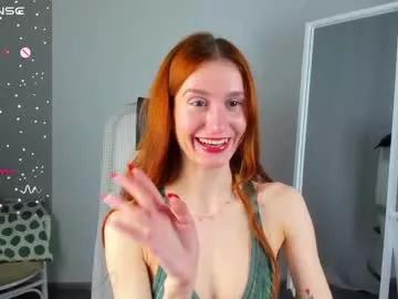 sallybiscuit from Chaturbate