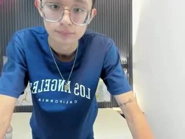 Santiago_russo18 from Chaturbate