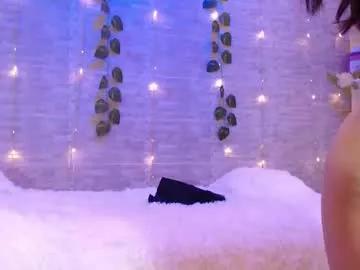 sara_alvarez_ from Chaturbate