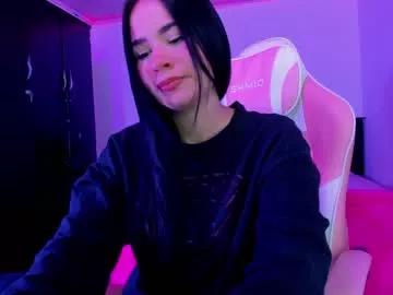 sara_leenn from Chaturbate