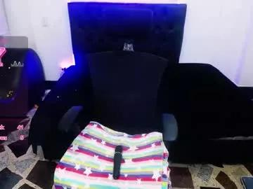 sara_winehouse1 from Chaturbate