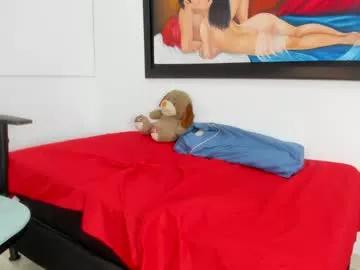 saraa_nix from Chaturbate