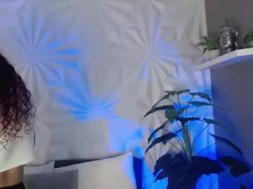 Saraandsofi02 from Chaturbate