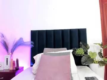 saracruuz from Chaturbate is Freechat