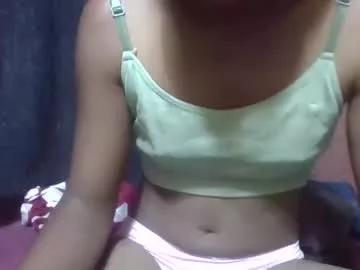 sarah146341 from Chaturbate