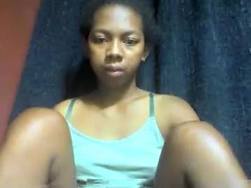 sarah146341 from Chaturbate