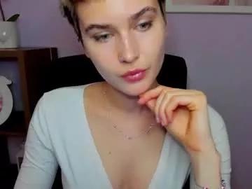 Sarah_desire01 from Chaturbate