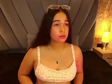sarah_golden_ from Chaturbate