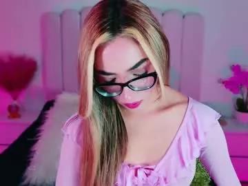 sarajonesxxx from Chaturbate