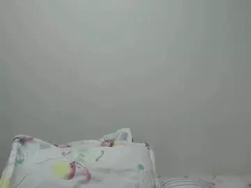 saralunabella from Chaturbate