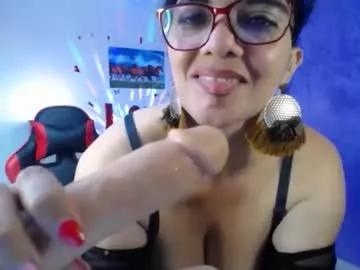 sarasmith2 from Chaturbate