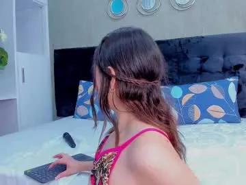 sarawagnerr from Chaturbate