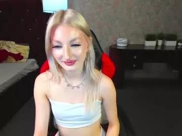sarrah_blush from Chaturbate