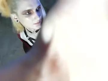 sashapik2001 from Chaturbate