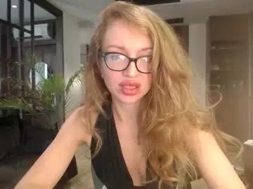 sashasweetsasha from Chaturbate