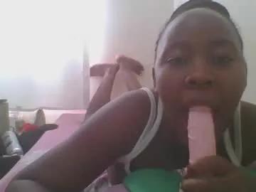 sassy_bella from Chaturbate