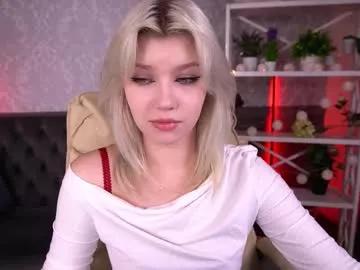 selenairis from Chaturbate