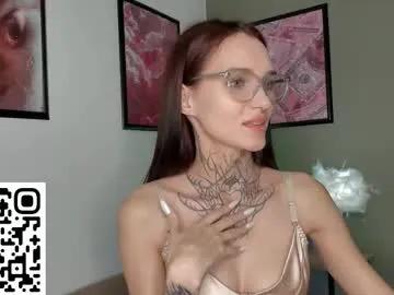 Selenalune from Chaturbate