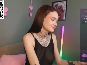 Freechat selenalune on Chaturbate