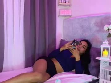 selenareyes from Chaturbate