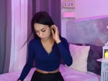 selenareyes from Chaturbate