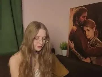 Seleneroshia from Chaturbate