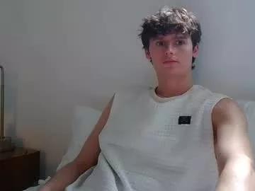 sensualalien from Chaturbate