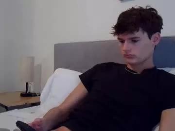 sensualalien from Chaturbate