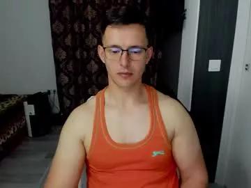 sexxymuscles4u from Chaturbate