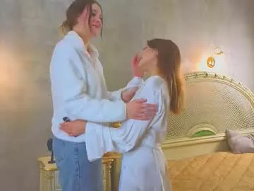 shaunaheiple — goal: Double air kiss? ? :) hello guys im Aleksandra and im #new and #shy model on CB leets meet :) #bigboobs #skinny #18 [11 tokens remaining]