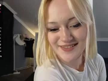 shyy_ellis from Chaturbate