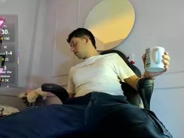 siimon_grey from Chaturbate is Freechat