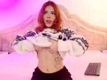 sillymora from Chaturbate