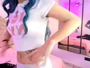 sillymora from Chaturbate