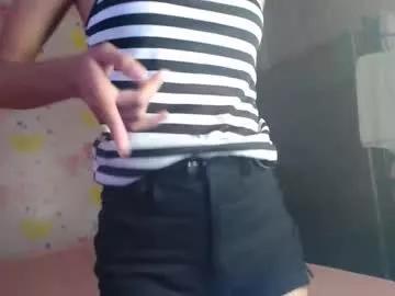 Skinnyirisbunny from Chaturbate