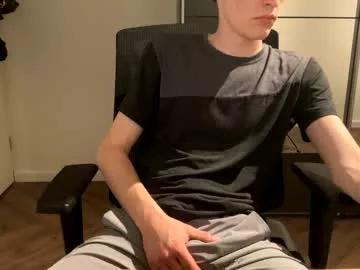 Skinnyrisky from Chaturbate