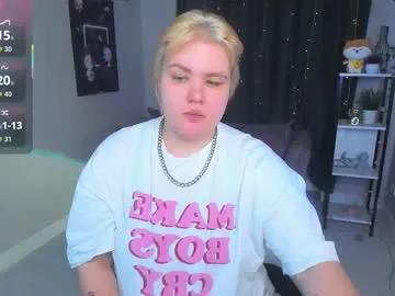 Skytrisha from Chaturbate