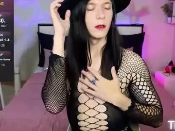 slaanesh_boy from Chaturbate