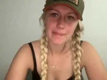 Smexxii93 from Chaturbate