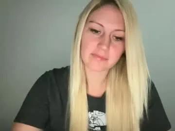 Smexxii93 from Chaturbate