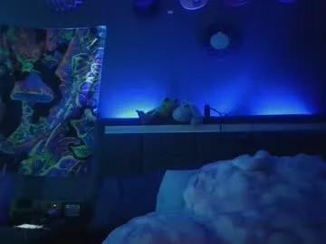 smokeingbitch420 from Chaturbate is Freechat