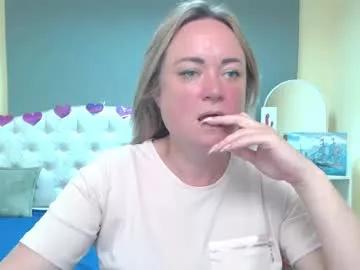 Snezhanarells from Chaturbate
