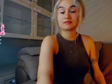 softgllitch from Chaturbate is Freechat