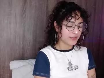 sol_amarilla_ from Chaturbate is Freechat