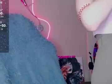soo_emma from Chaturbate