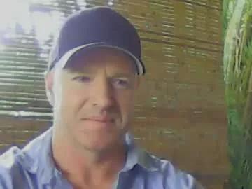 Soveryhandsome from Chaturbate