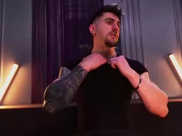 steelmuscles from Chaturbate