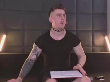 steelmuscles from Chaturbate