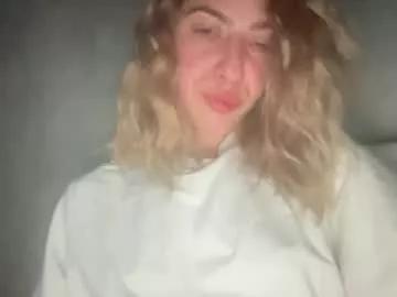 Stefy_glow from Chaturbate